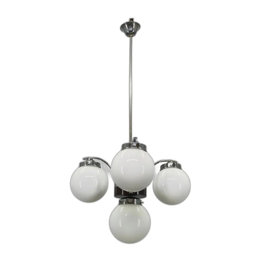 Tschechischer Art Deco Kronleuchter mit Vier Leuchten aus Opalglas, 1930er