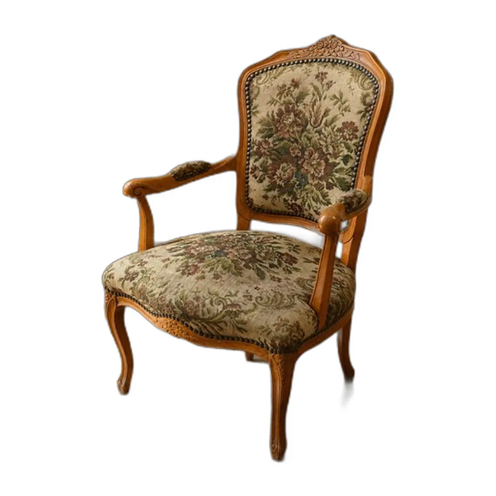 Floraler Louis XV Armlehnstuhl mit geschnitztem Holzgestell, 1950er