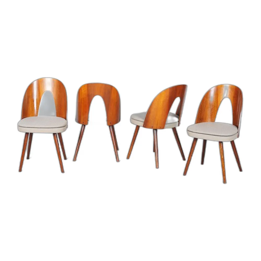 Tschechische Mid-Century Stühle aus Nussholz, 1950er, 4er Set