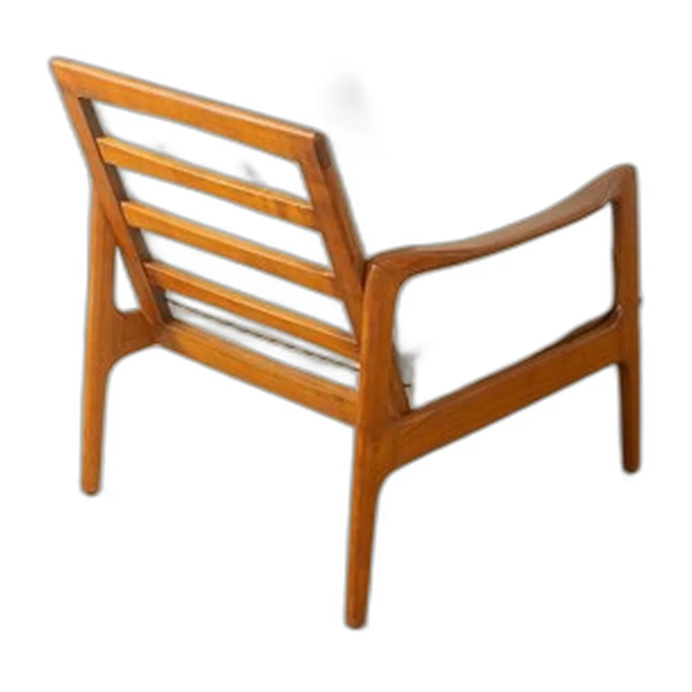 Weißer Armlehnstuhl aus Holz, 1960er
