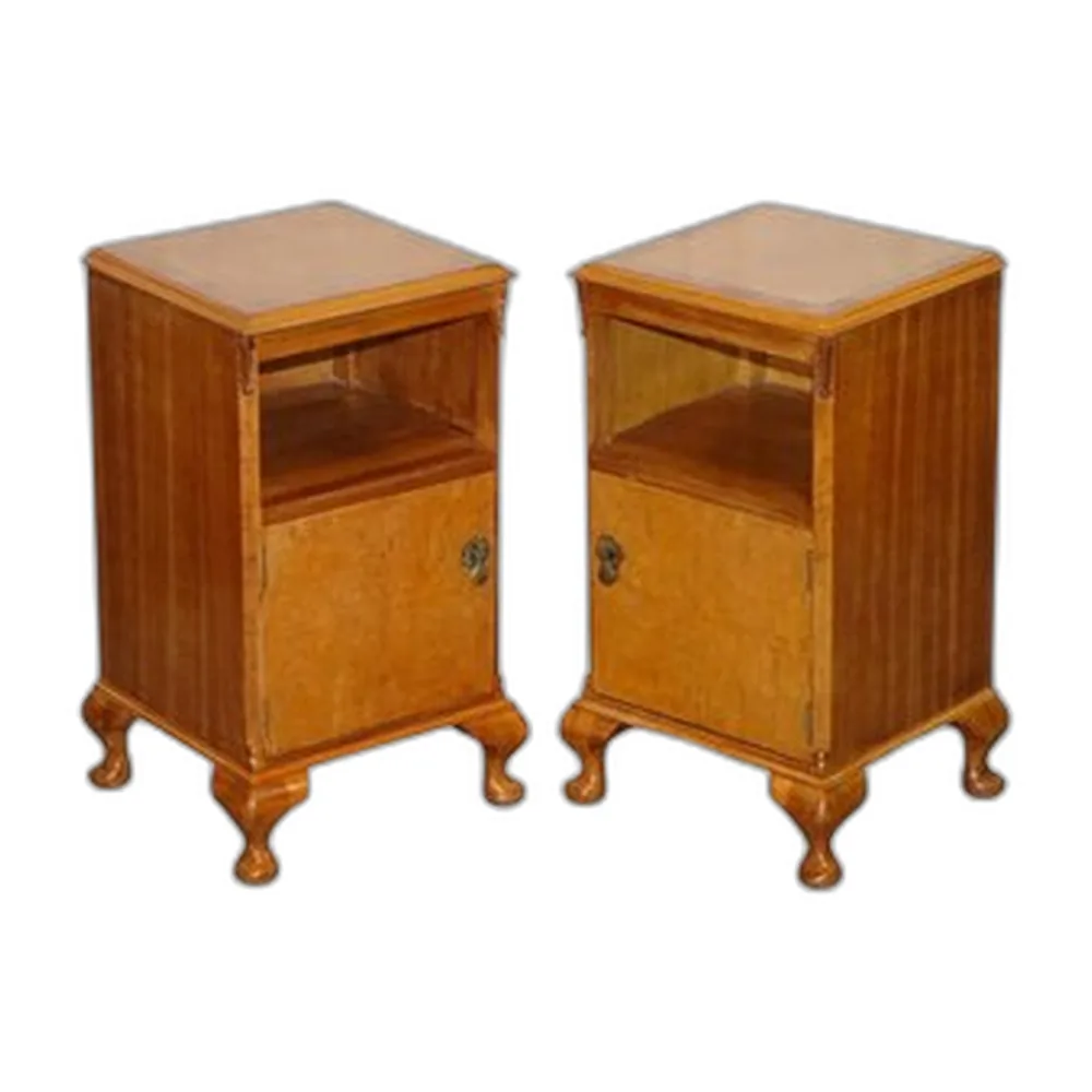 Art Deco Nachttische aus Nussholz, 1920er, 2er Set