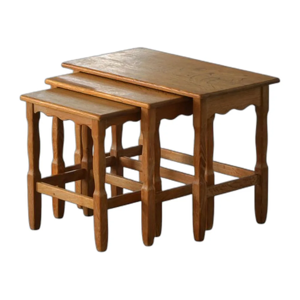 Dänische Mid-Century Modern Satztische aus Eiche, 1960er, 3er Set