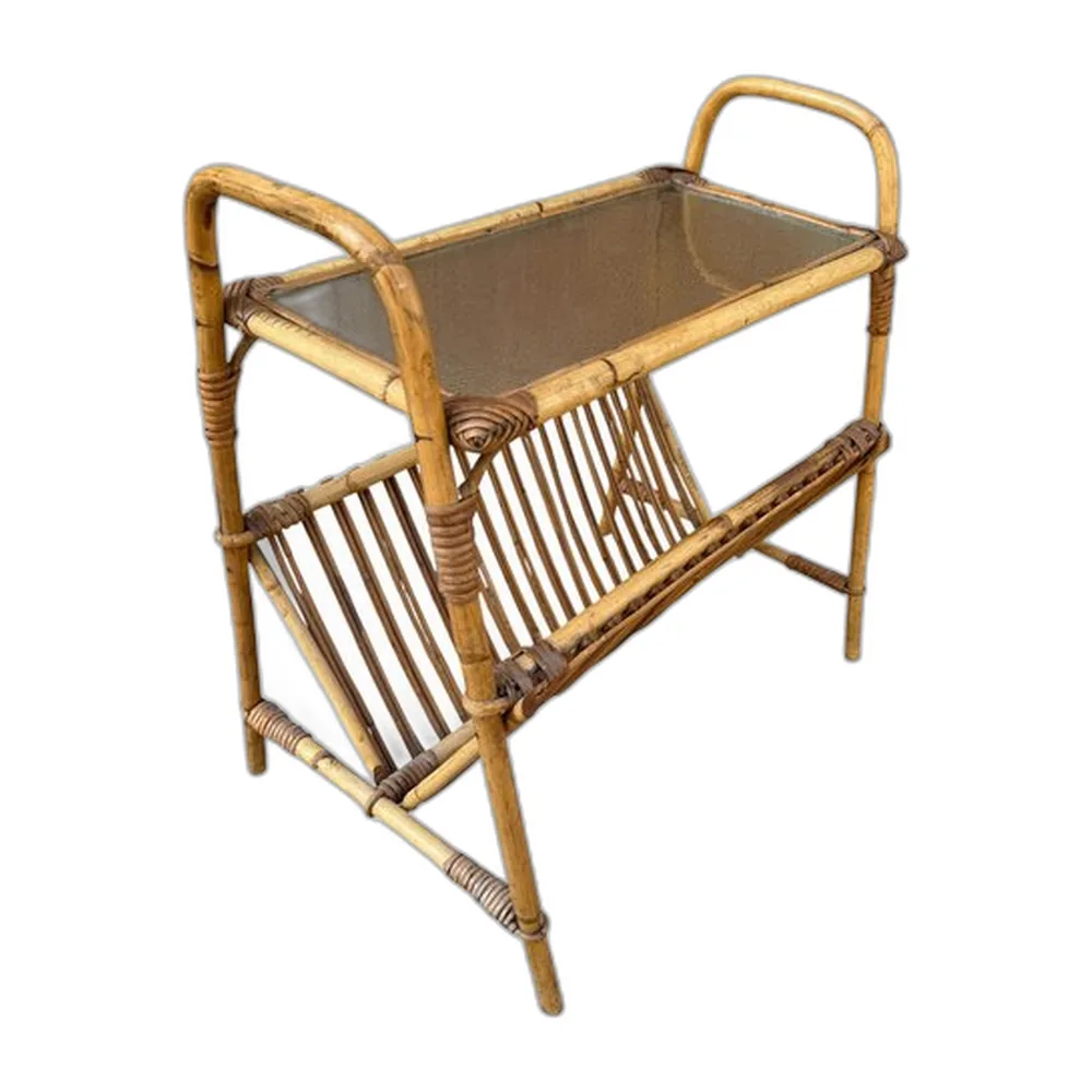 Italienischer Rattan Beistelltisch, 1950er