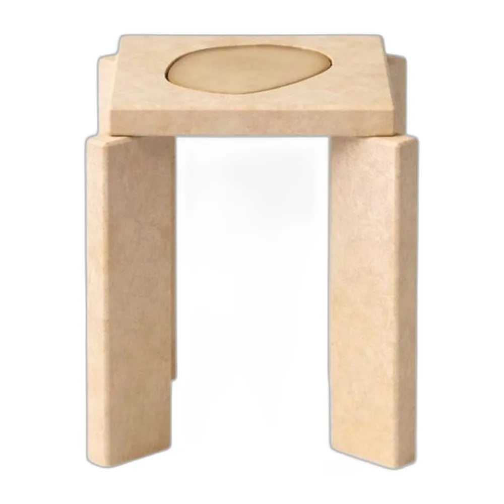 Melts Like Butter Collection Butter Beistelltisch von Monics+Veira